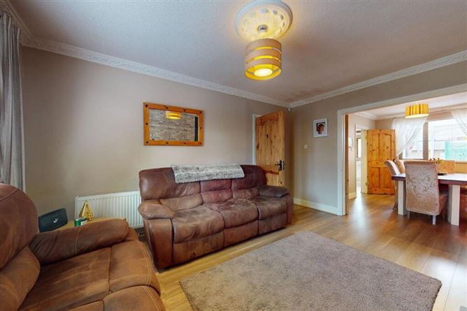 28 Hazelwood Crescent, Hartstown, Dublin