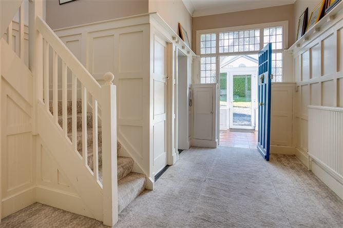 Glenalua, 2 Cunningham Road, Dalkey, Co. Dublin