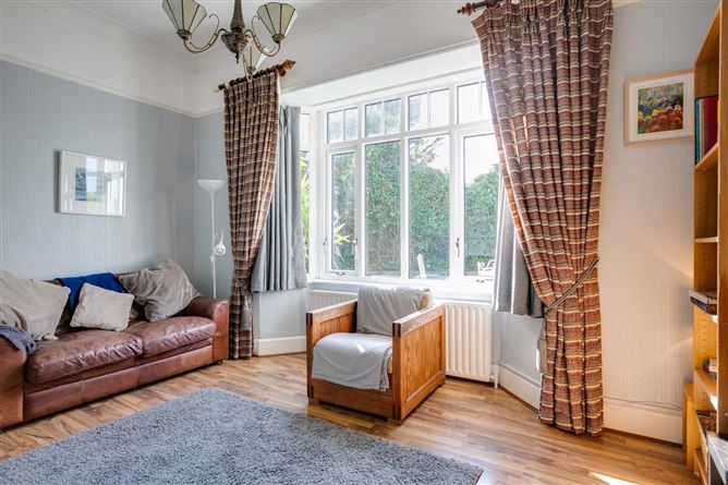 Glenalua, 2 Cunningham Road, Dalkey, Co. Dublin