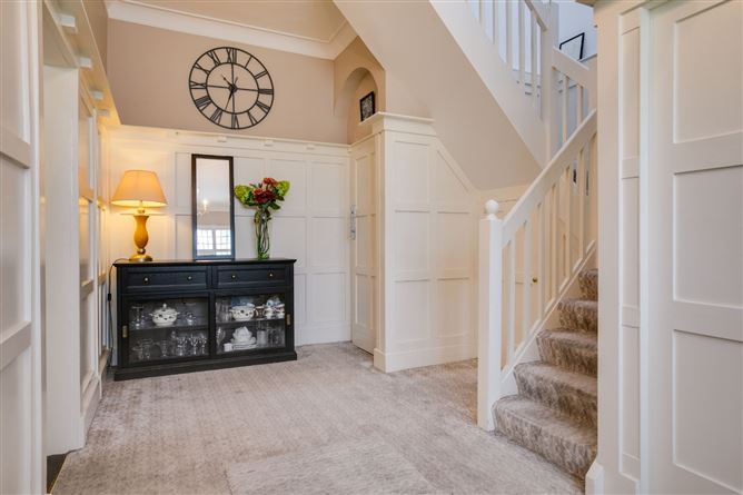 Glenalua, 2 Cunningham Road, Dalkey, Co. Dublin