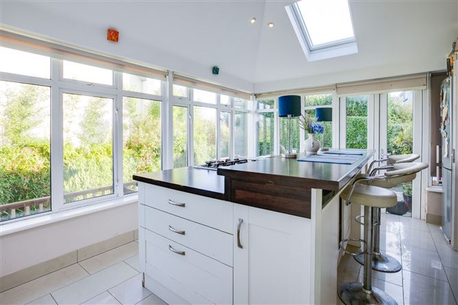 Glenalua, 2 Cunningham Road, Dalkey, Co. Dublin