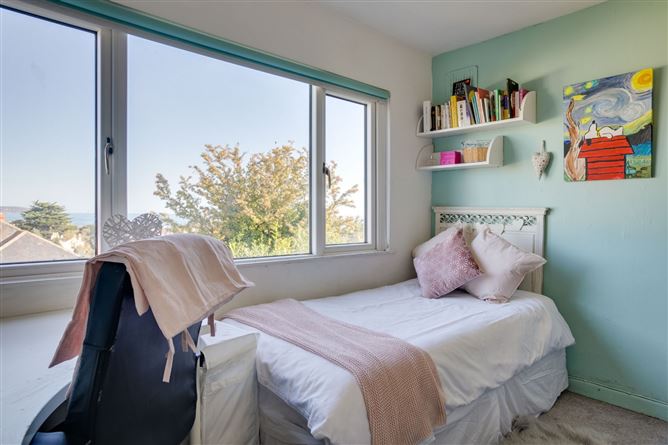 Glenalua, 2 Cunningham Road, Dalkey, Co. Dublin