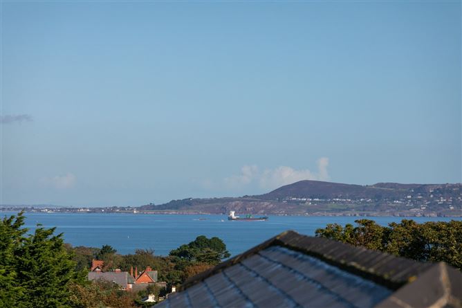 Glenalua, 2 Cunningham Road, Dalkey, Co. Dublin