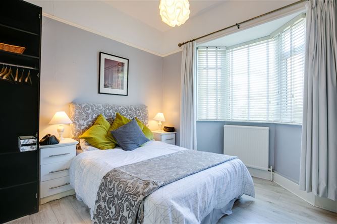 Glenalua, 2 Cunningham Road, Dalkey, Co. Dublin