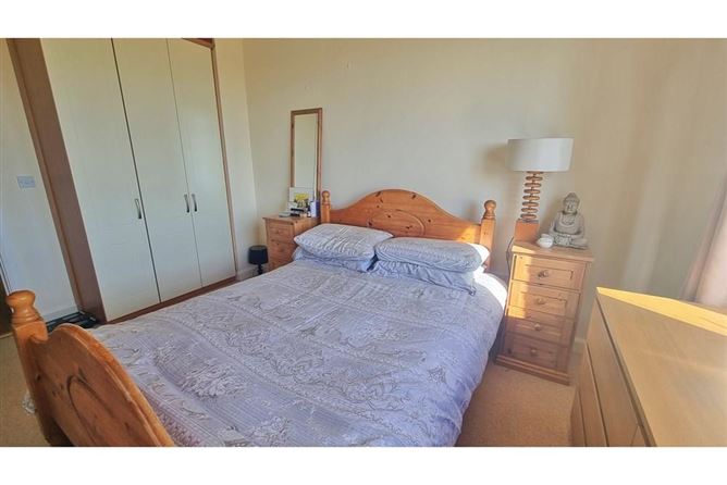 26 Littlewood, Stepaside, Dublin 18