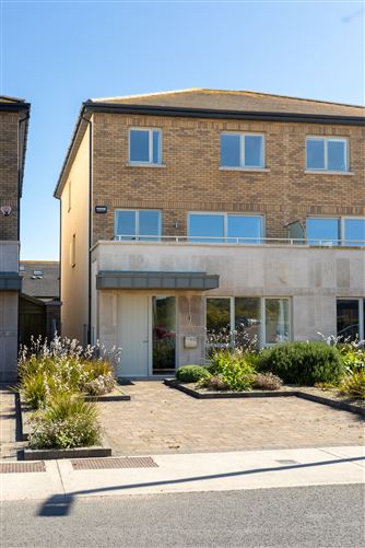 13 The Shore, Marina Village, Greystones, Wicklow