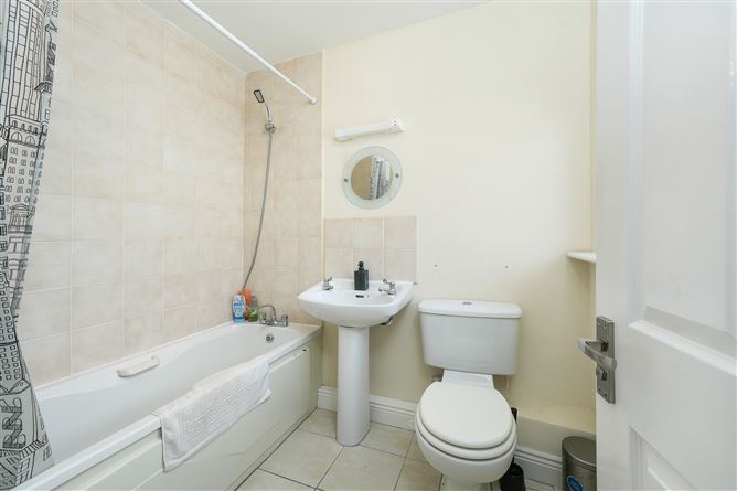 14 Mount Eustace Rise, Tyrrelstown, 14 Dublin 15