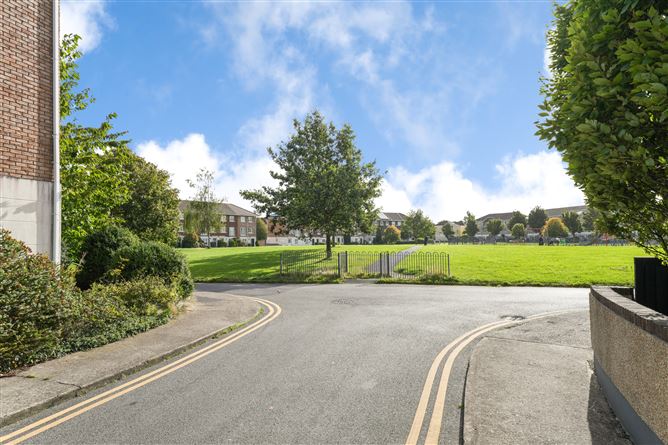 14 Mount Eustace Rise, Tyrrelstown, 14 Dublin 15