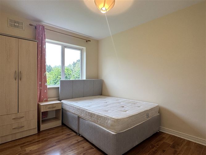 Photo 6 of 7 — 21e Doughiska Road, Doughiska, Galway