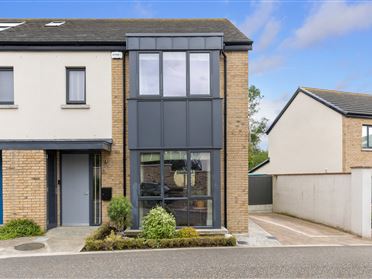 22 The Avenue, Carrickmines Manor,, Carrickmines, Dublin 18