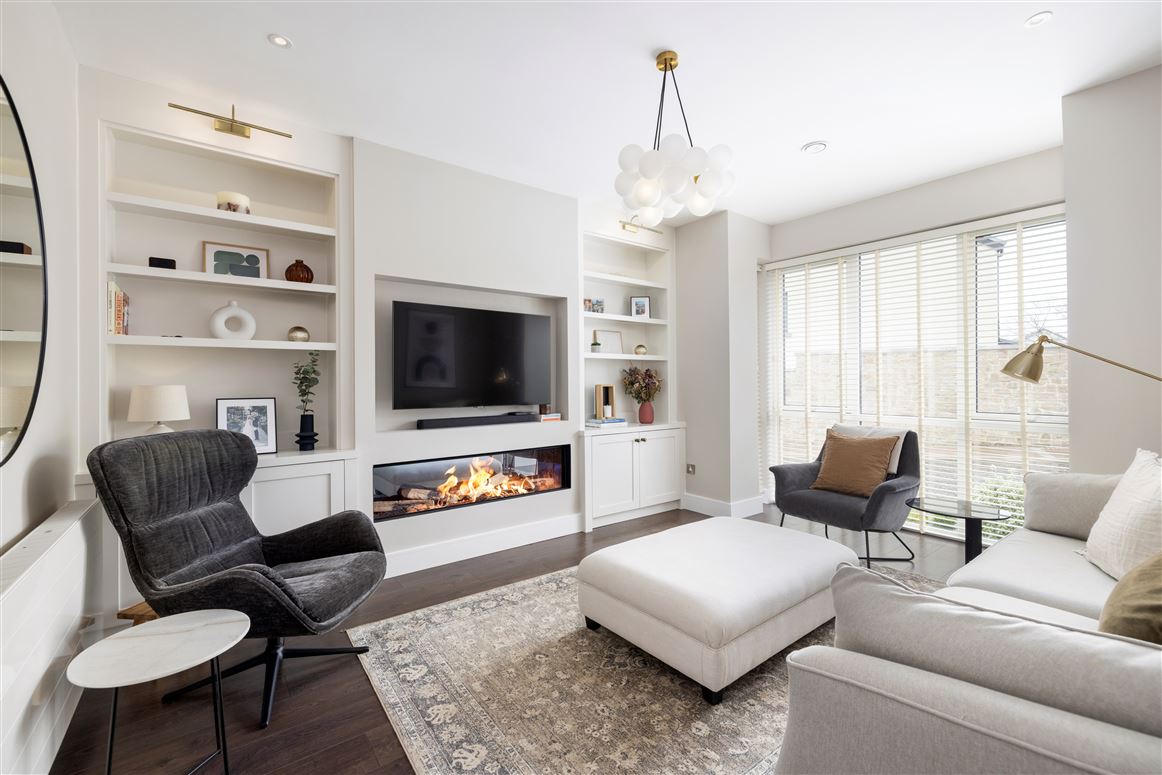 22 The Avenue, Carrickmines Manor,, Carrickmines, Dublin 18