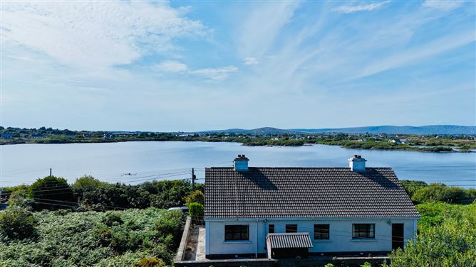 Photo 25 of 29 — An Gleann Mór, Carraroe, Co. Galway