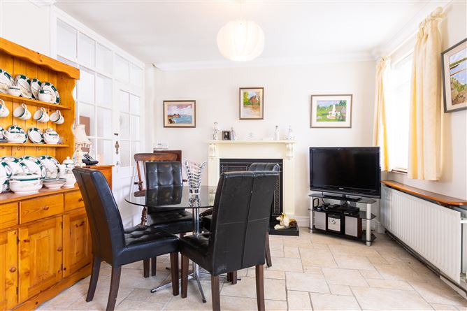 27 Willow Vale, Ballybrack, County Dublin