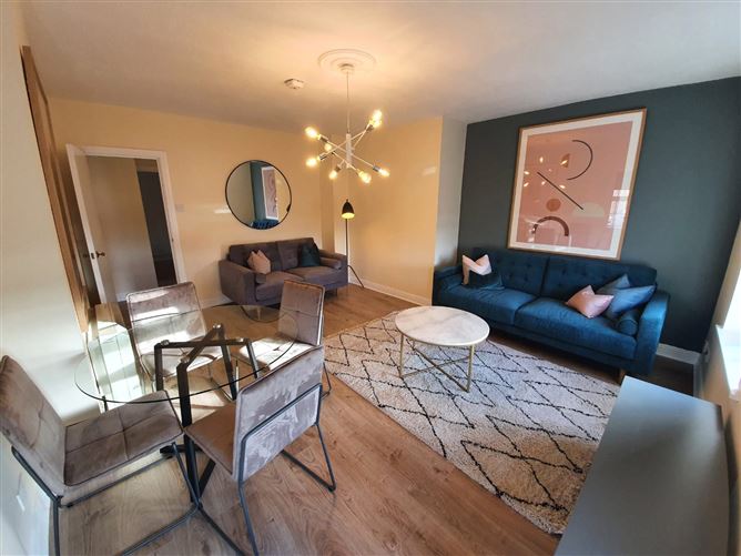 Custom Hall, Gardiner Street, Dublin 1 Hooke & MacDonald (Lettings