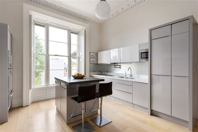 15 Kenilworth Square, Rathgar, Dublin 6