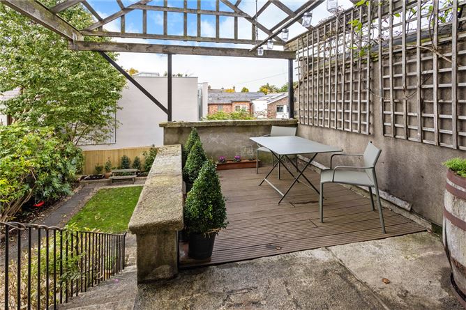 15 Kenilworth Square, Rathgar, Dublin 6