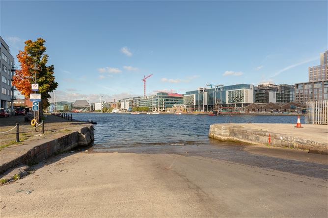 13 Grand Canal Wharf, South Dock Road, Grand Canal Dk, Dublin 4
