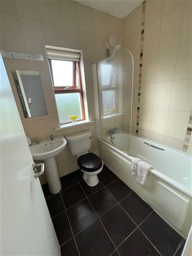 46 Pairc na hAbhainn, Athenry, Galway