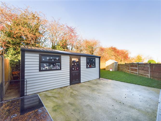 12 Abbot Court, Holycross, Thurles, Co. Tipperary