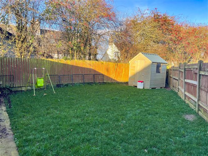 12 Abbot Court, Holycross, Thurles, Co. Tipperary