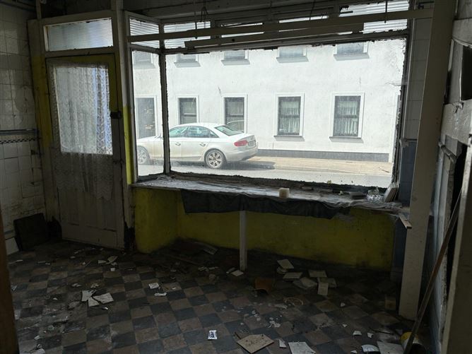 Knox Street, Ballyhaunis, Mayo