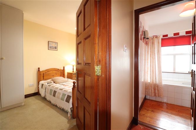 2 New Street, Killaloe, Clare