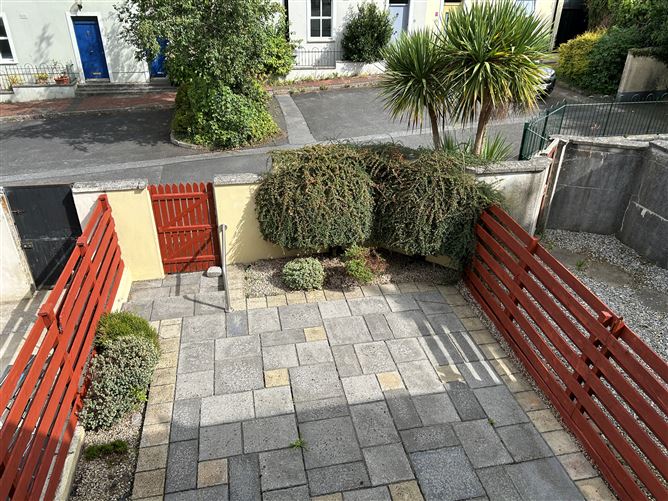 2 New Street, Killaloe, Clare