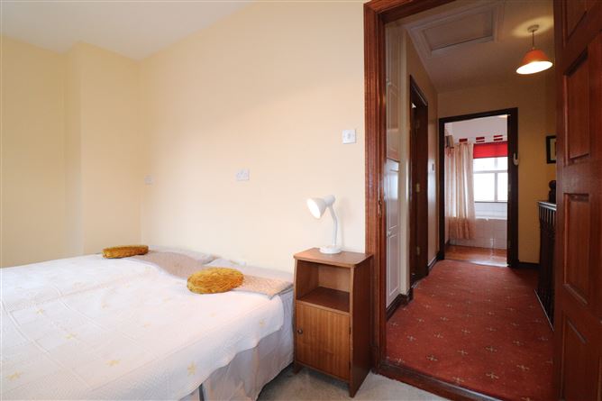 2 New Street, Killaloe, Clare