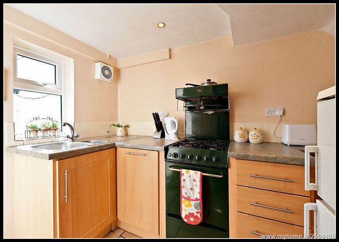 6 HOPE AVENUE, North Strand, Dublin 3