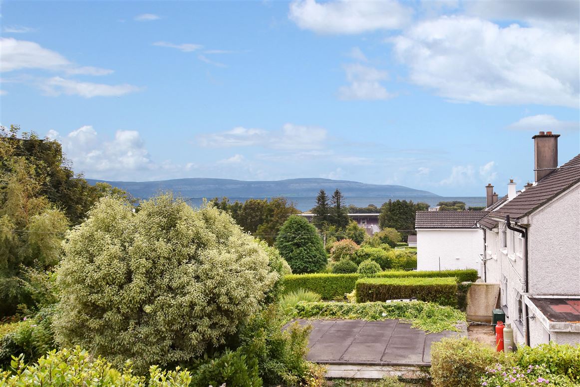 4 Glenard Crescent, Salthill, Galway