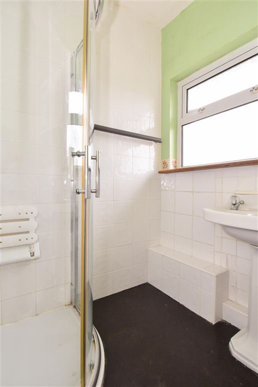 4 Glenard Crescent, Salthill, Galway