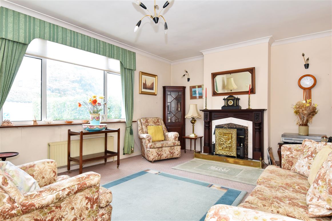 4 Glenard Crescent, Salthill, Galway