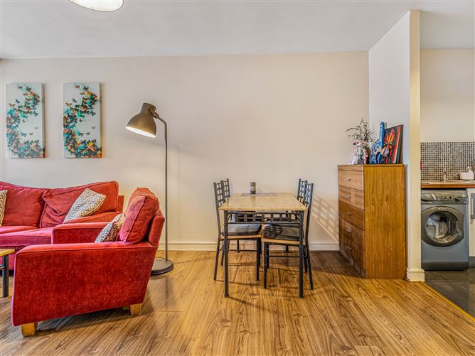27 Fortunes Lawn, Citywest,   Dublin 24