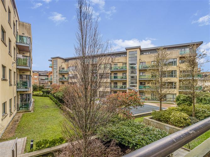 27 Fortunes Lawn, Citywest,   Dublin 24
