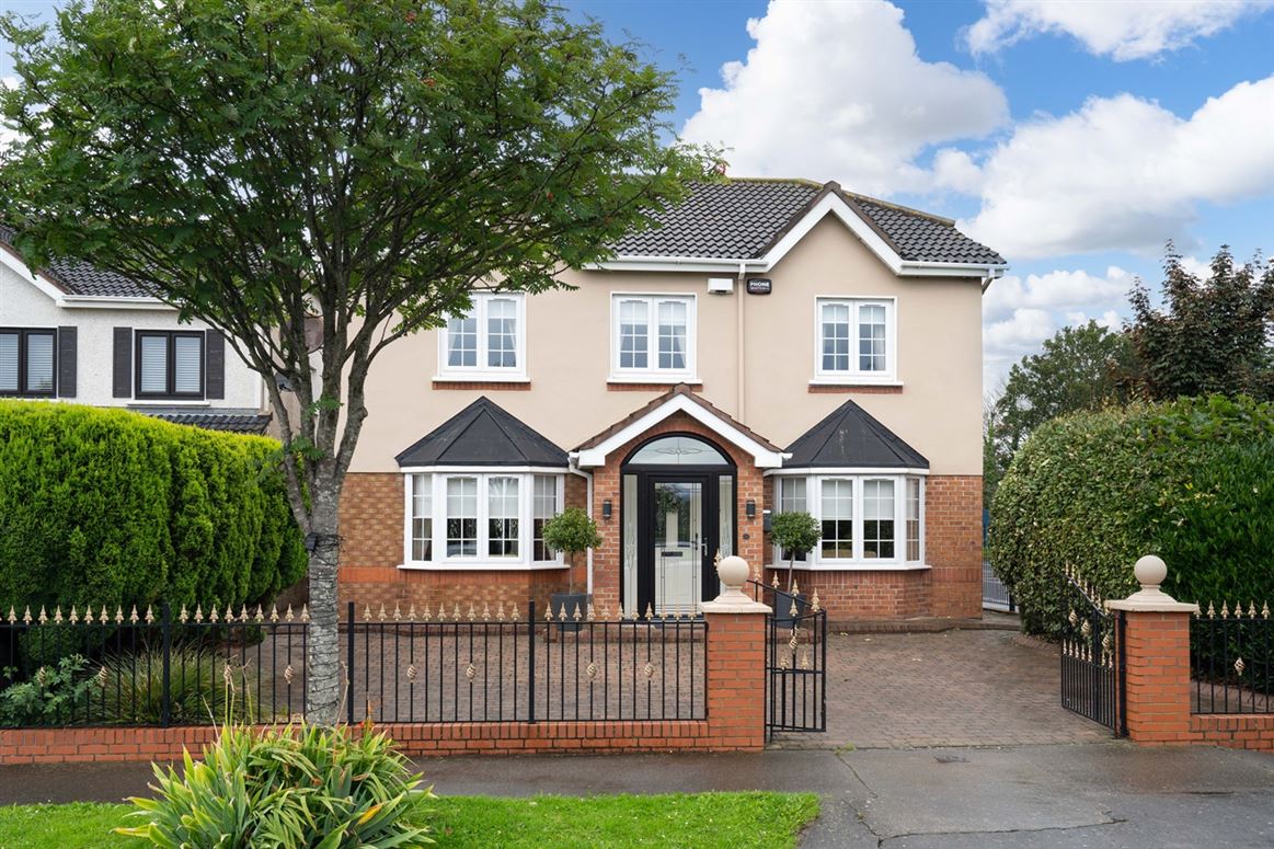 13 Elmfield Vale, Clarehall, Dublin 13 Noel Kelly Auctioneers Ltd
