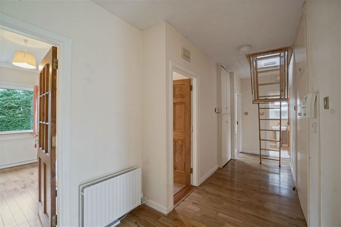26 Cluny Grove, Killiney, County Dublin