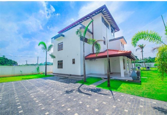 Private, Kosgoda - Uragaha Road, Galle District