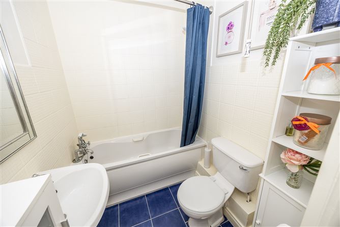 10 Holywell Avenue, Swords,   County Dublin
