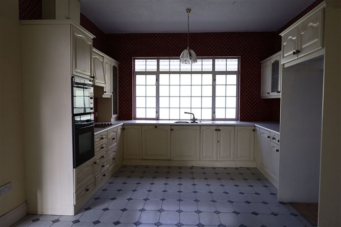 39 Strand Road , Baldoyle, Dublin 13