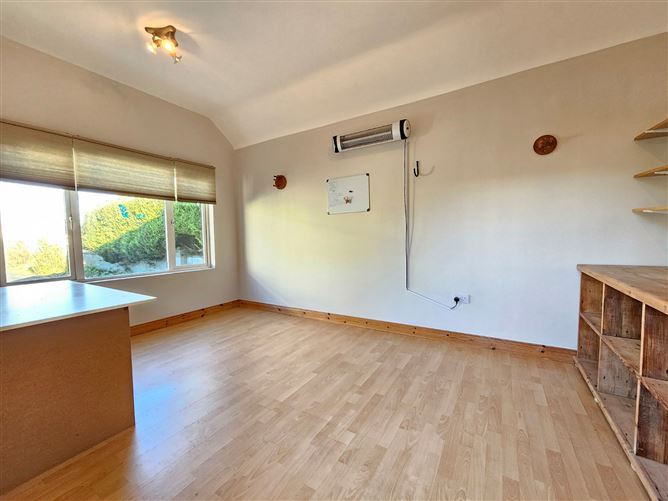 7 Cnoc Na Caithne, Quin, Co. Clare