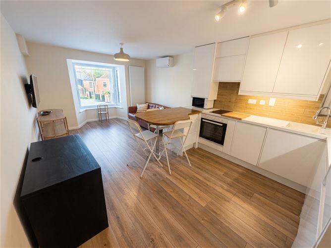 1 Carlyle House, Howth,   Dublin 13