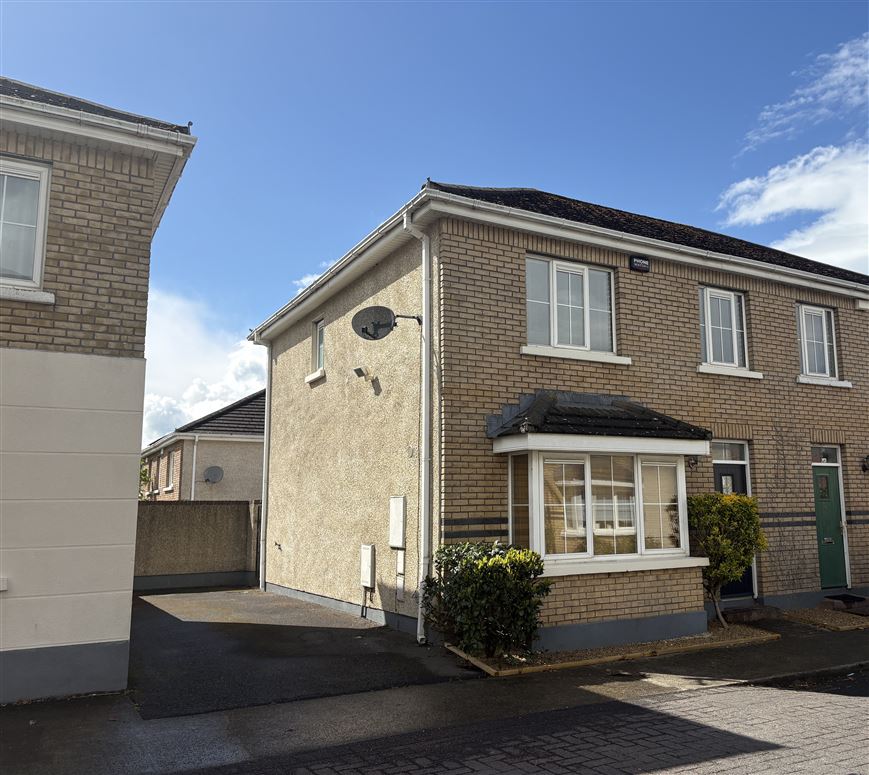 38 Mount Eustace Park, Tyrrelstown, Dublin 15