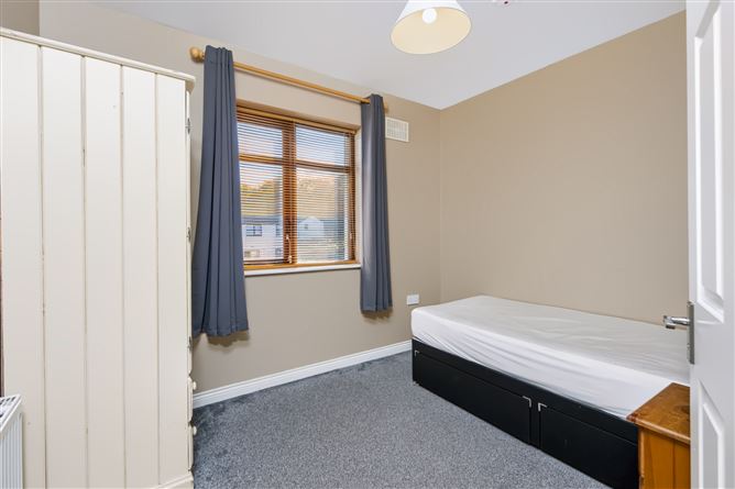 Photo 14 of 21 — 73 Cromwellsfort Grove, Mulgannon, Wexford Town, Wexford