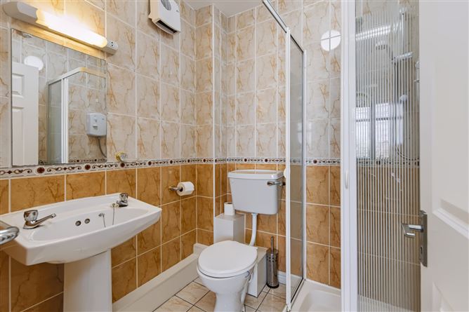 Photo 11 of 21 — 73 Cromwellsfort Grove, Mulgannon, Wexford Town, Wexford