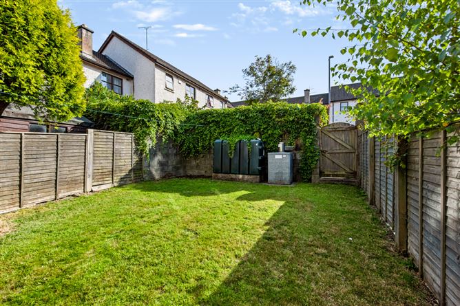 Photo 19 of 21 — 73 Cromwellsfort Grove, Mulgannon, Wexford Town, Wexford