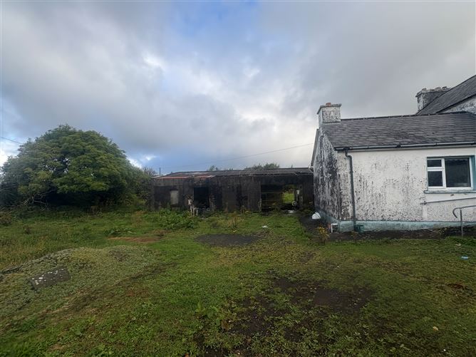 Knockaskeheen, Lisdoonvarna, Lisdoonvarna, Clare