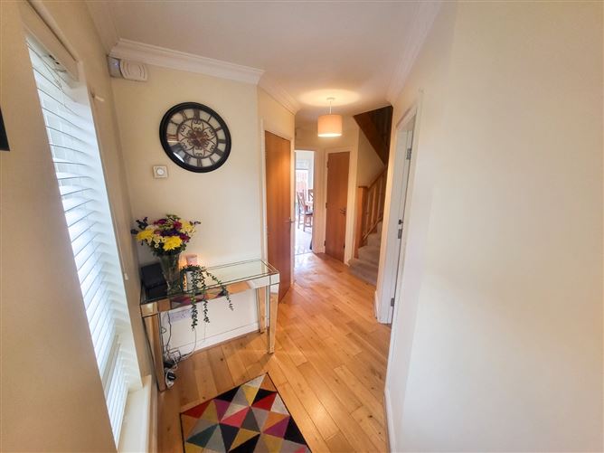 13 Reilean, Roscam, Galway City
