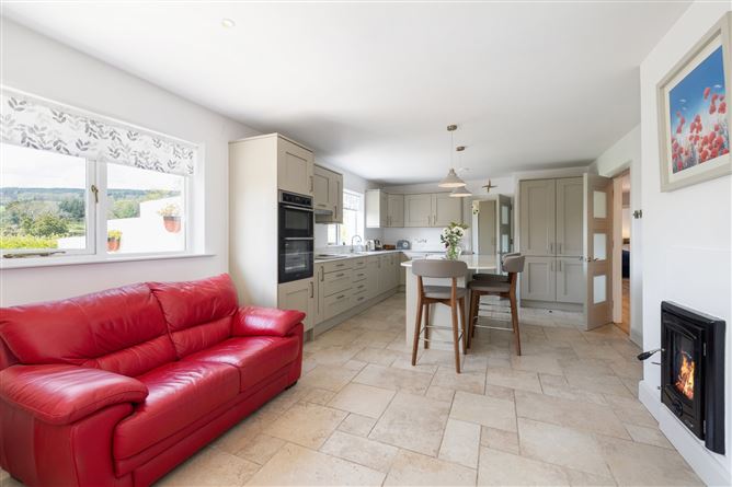 2 Foxes Meadow, Willow Grove, Delgany, Co. Wicklow