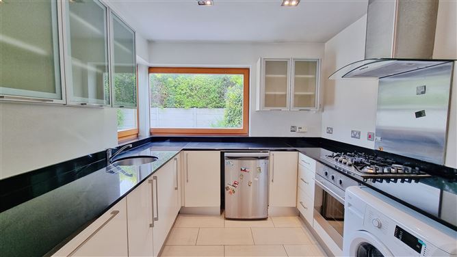 2 Mobhi Mews, Glasnevin,   Dublin 9