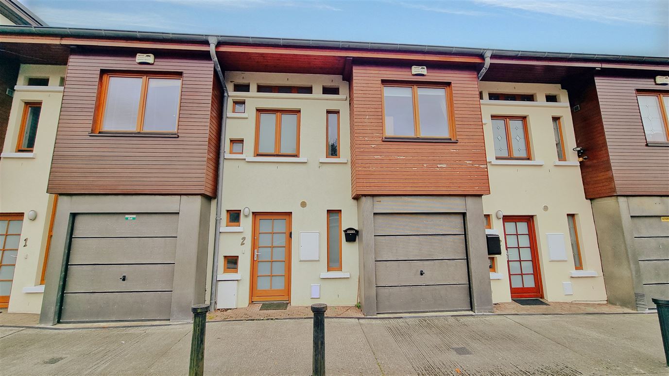 2 Mobhi Mews, Glasnevin,   Dublin 9